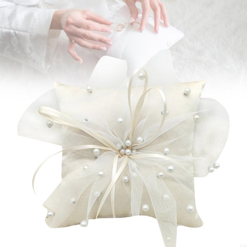手作りクッション ホワイト リング ベアラー ピロー 魅惑的 - Ring Bearer Pillow のレビューと価格