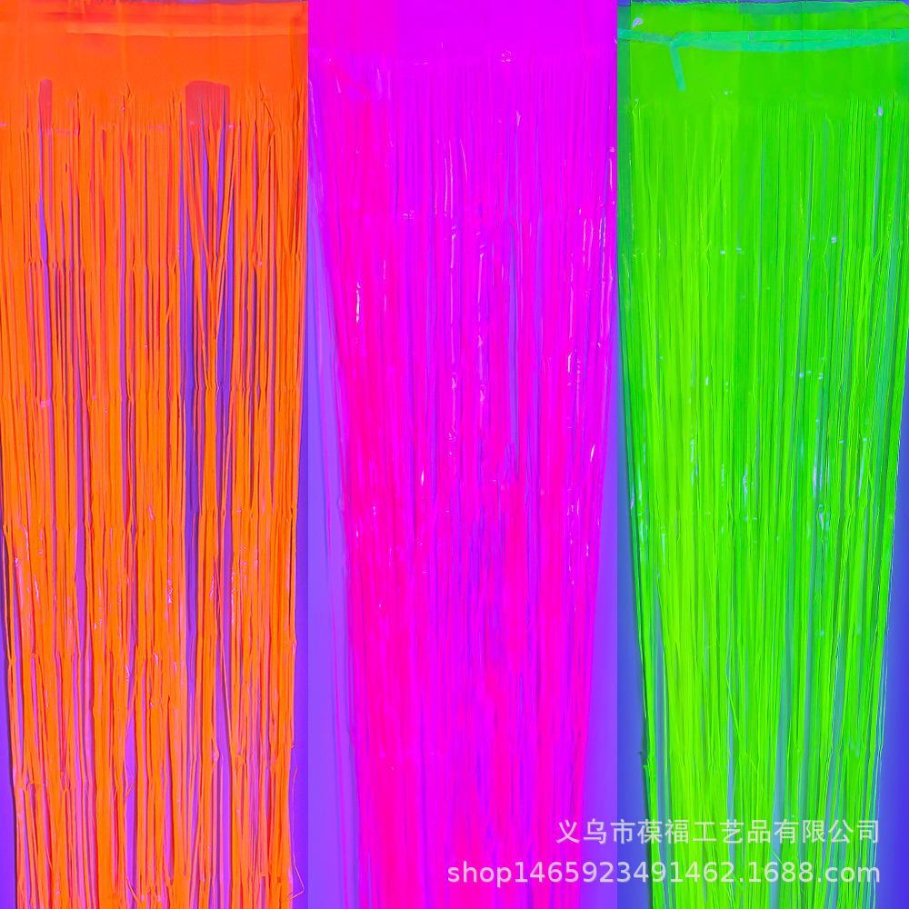 マルチカラー暗闇で光るフリンジカーテン蛍光マカロンストリーマ - Wedding Backdrop Curtain のレビューと価格